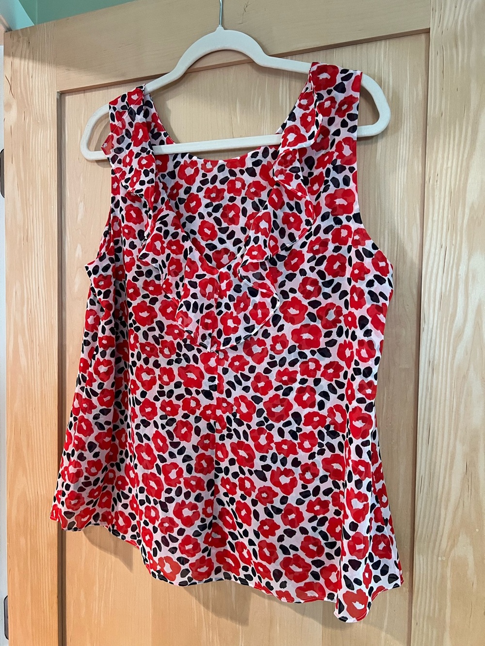 CAbi Red Floral Ruffle Scoop Tank